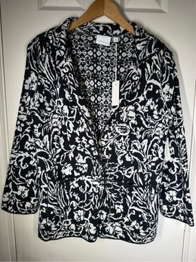 NWT Anthropologie Reversible Black and White Floral Knit Cardigan